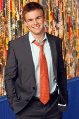 Tommy Dewey