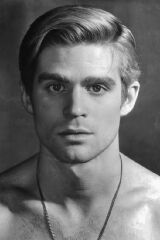 Treat Williams