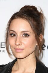 Troian Bellisario