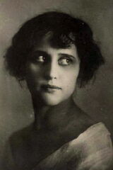 Vera Kholodnaya
