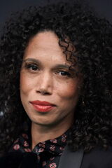 Vinette Robinson
