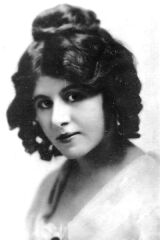 Winifred Kingston