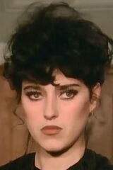 Yaprak Özdemiroğlu