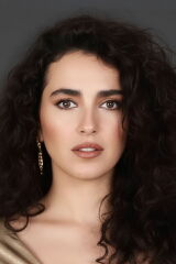 Yaprak Özdemiroğlu