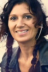 Yasmin Elvira Steenholdt