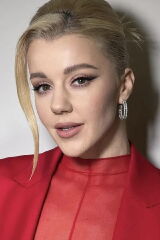 Yulianna Karaulova