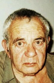 Amos Kenan