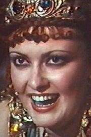 Anneka Di Lorenzo