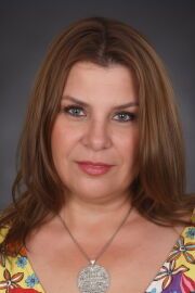 Ayfer Özcan