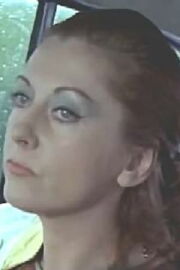 Betty Beckers