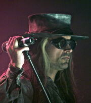 Carl McCoy
