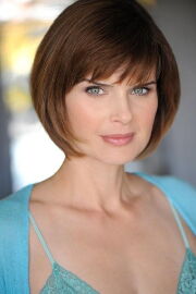 Carrie Genzel