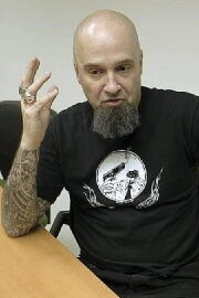 César Strawberry