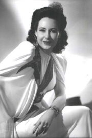 Corinna Mura