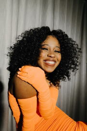 Dominique Fishback
