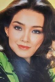 Eva Arnaz