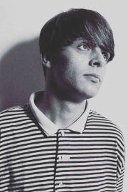 Gary 'Mani' Mounfield