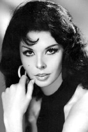 Gloria Paul