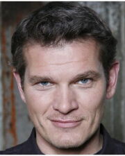 Götz Otto