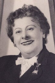 Ilena de Castro