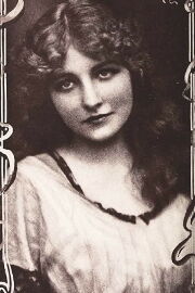 Isabel Lamon