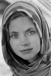 Judi Bowker