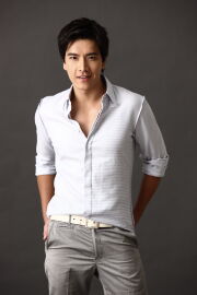 Kingone Wang