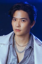 Lee Thanat Lowkhunsombat
