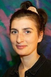 Leonie Minor