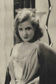 Lili Damita