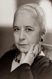 Louise Closser Hale