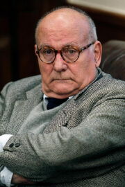 Mario Camus