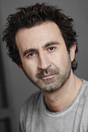 Mathieu Madénian