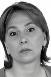 Nana Lortkipanidze