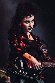 Pale Waves