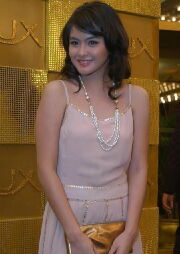 Revalina S. Temat