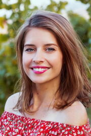 Simona Martausová