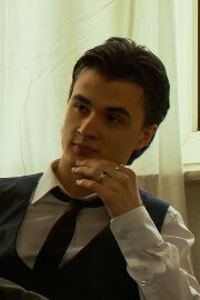 Tom Karayel