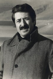 Suha Arın