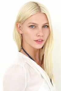Aline Weber