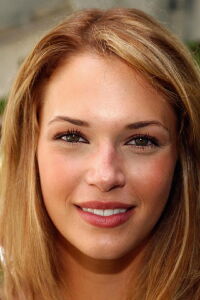 Amanda Righetti