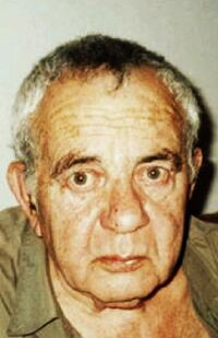 Amos Kenan