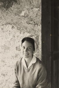 Anna Perrier