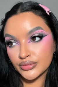 Annie Sanghar
