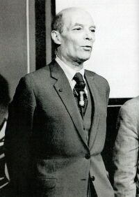 António Lopes Ribeiro
