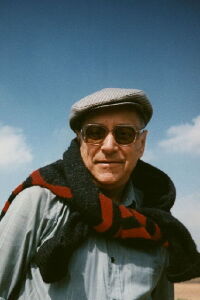 Ari Vakser