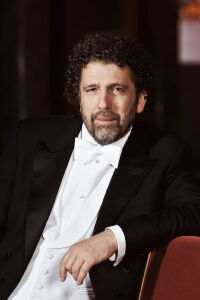 Asher Fisch
