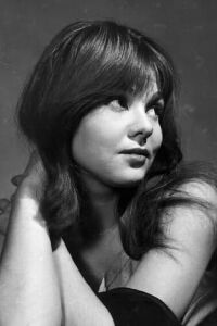 Barbara Harris
