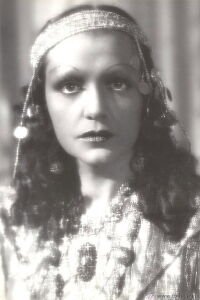 Carmen Navasqués