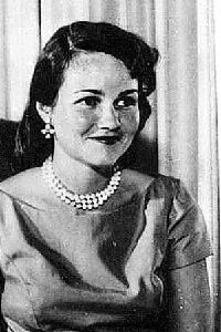Carol Serling